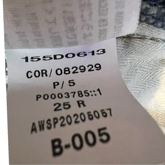 Abercrombie & Fitch Curve Love High Rise Mom Jeans Distressed Size 25 - Picture 7 of 11